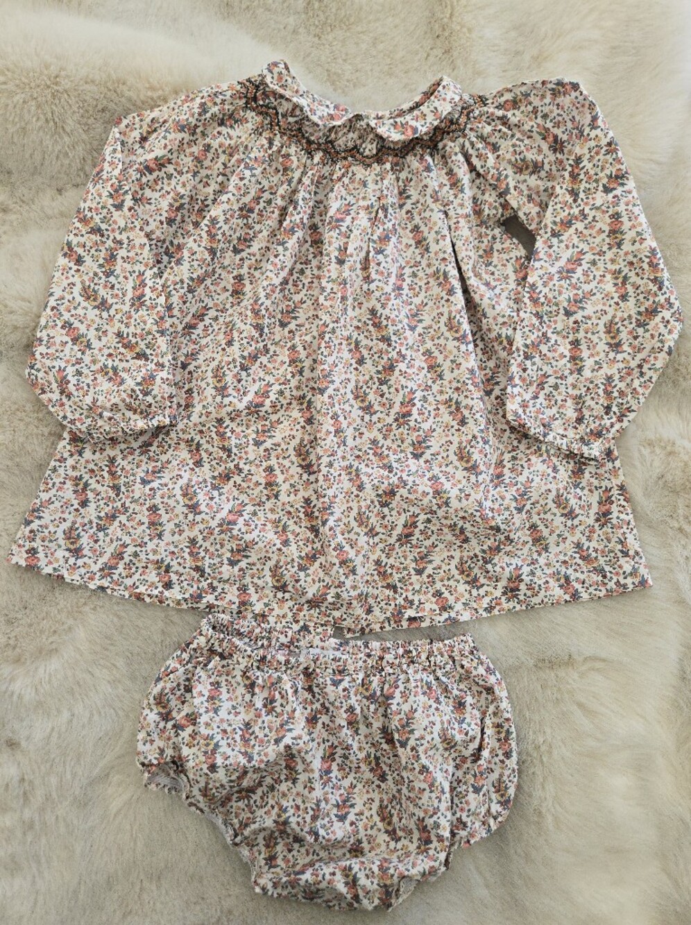 Marie Puce Paris Floral Smocked Dress & Bloomers Set – 24M